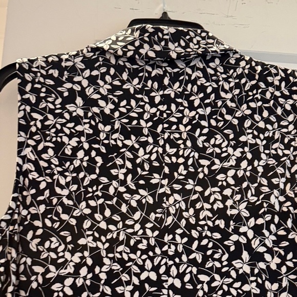 MSK Black and White Leaf Print Midi Dress - Picture 5 of 7